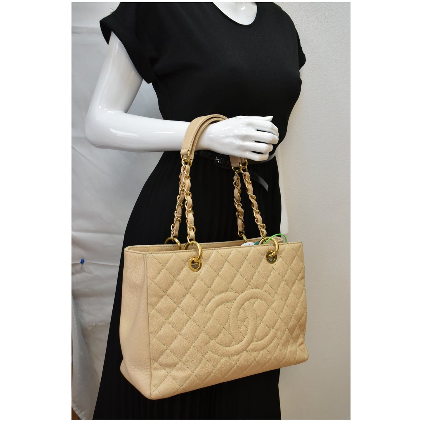 Chanel Grand Shopping Gst Caviar Tote Bag Leather Beige