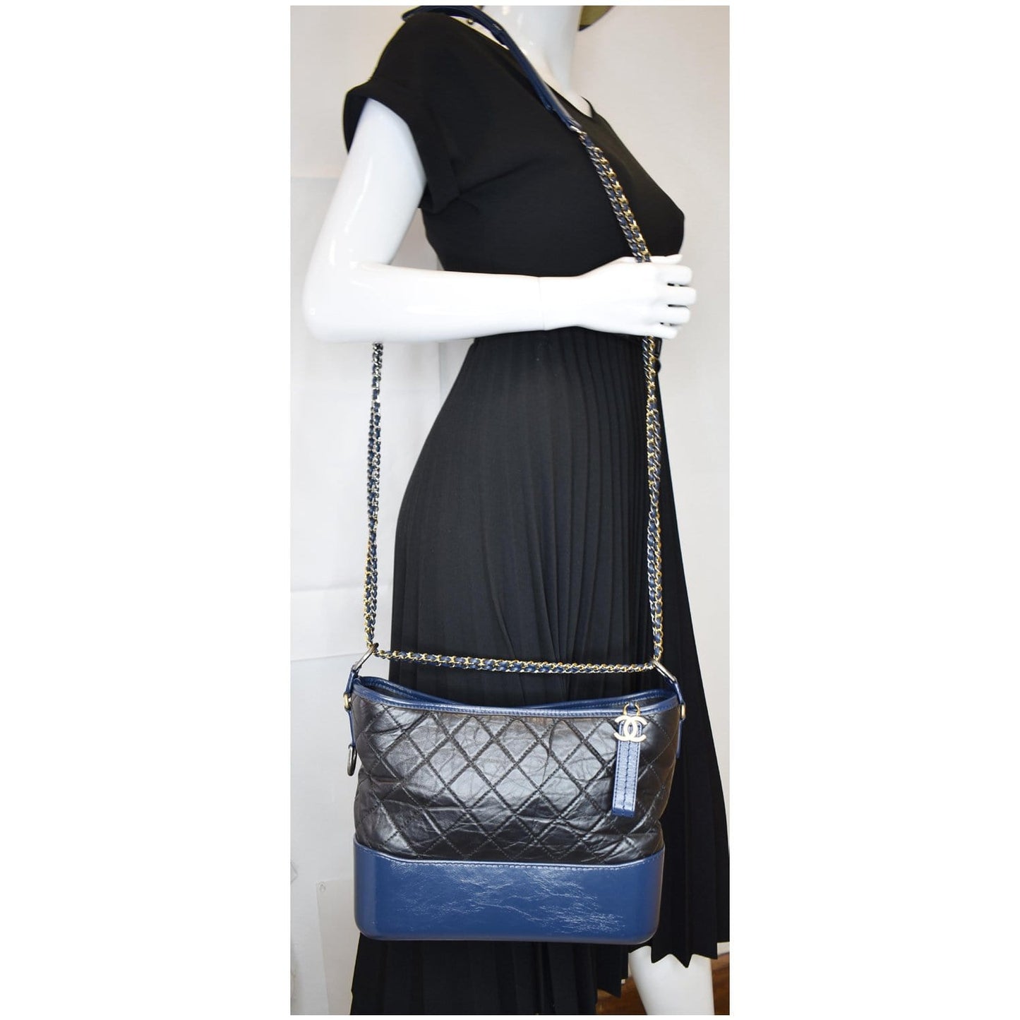 Chanel Gabrielle Medium Hobo Bag Blue Leather Quilted Shoulder Bag