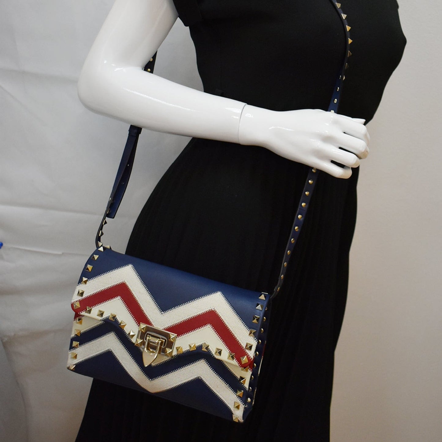 Valentino Garavani Rockstud Chevron Print Crossbody Bag Multicolor Leather