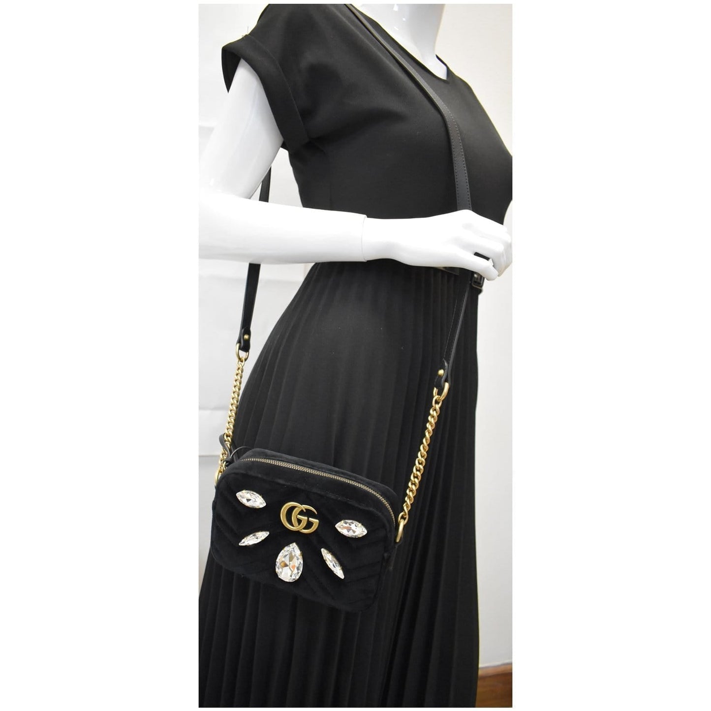 Gucci Marmont Marquise Crystal Velvet Crossbody Bag Mini