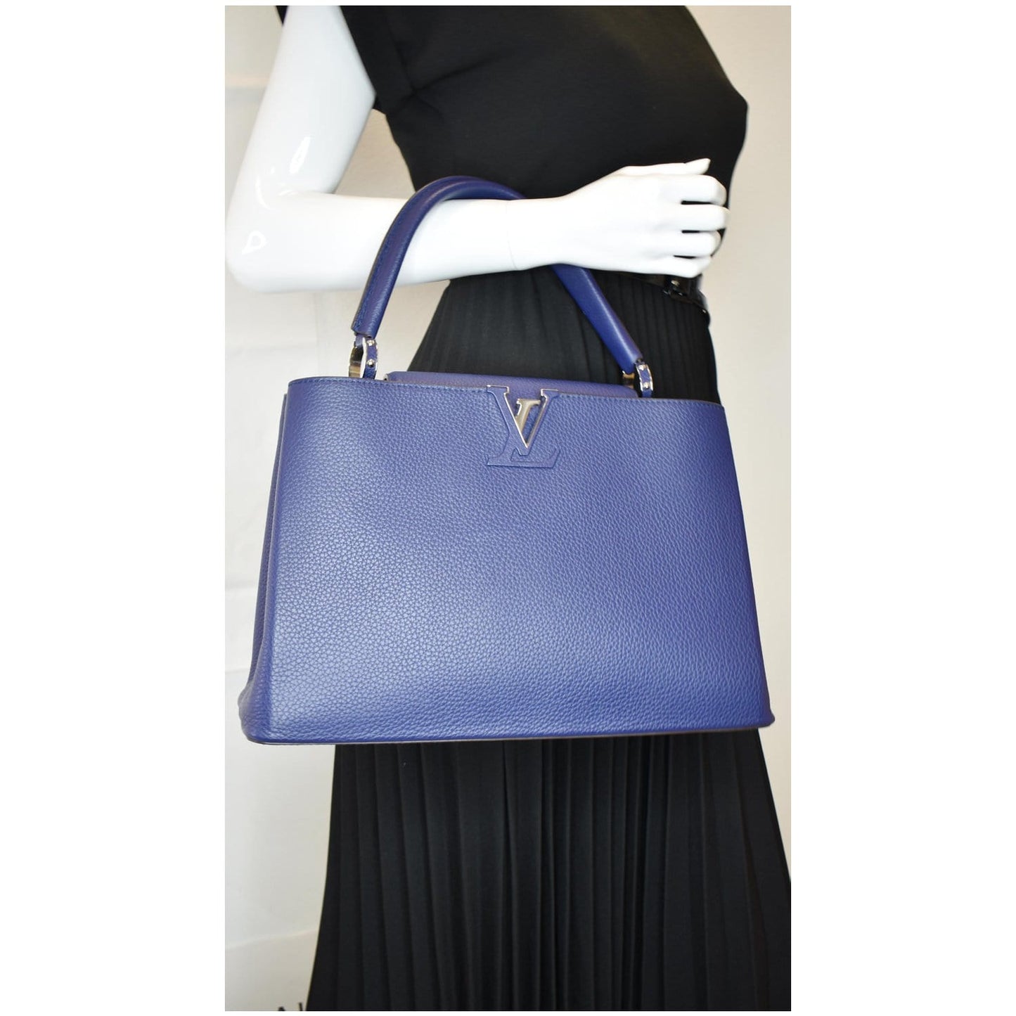 Louis Capucines Mm Taurillon Satchel Bag Leather Blue Travel Bag