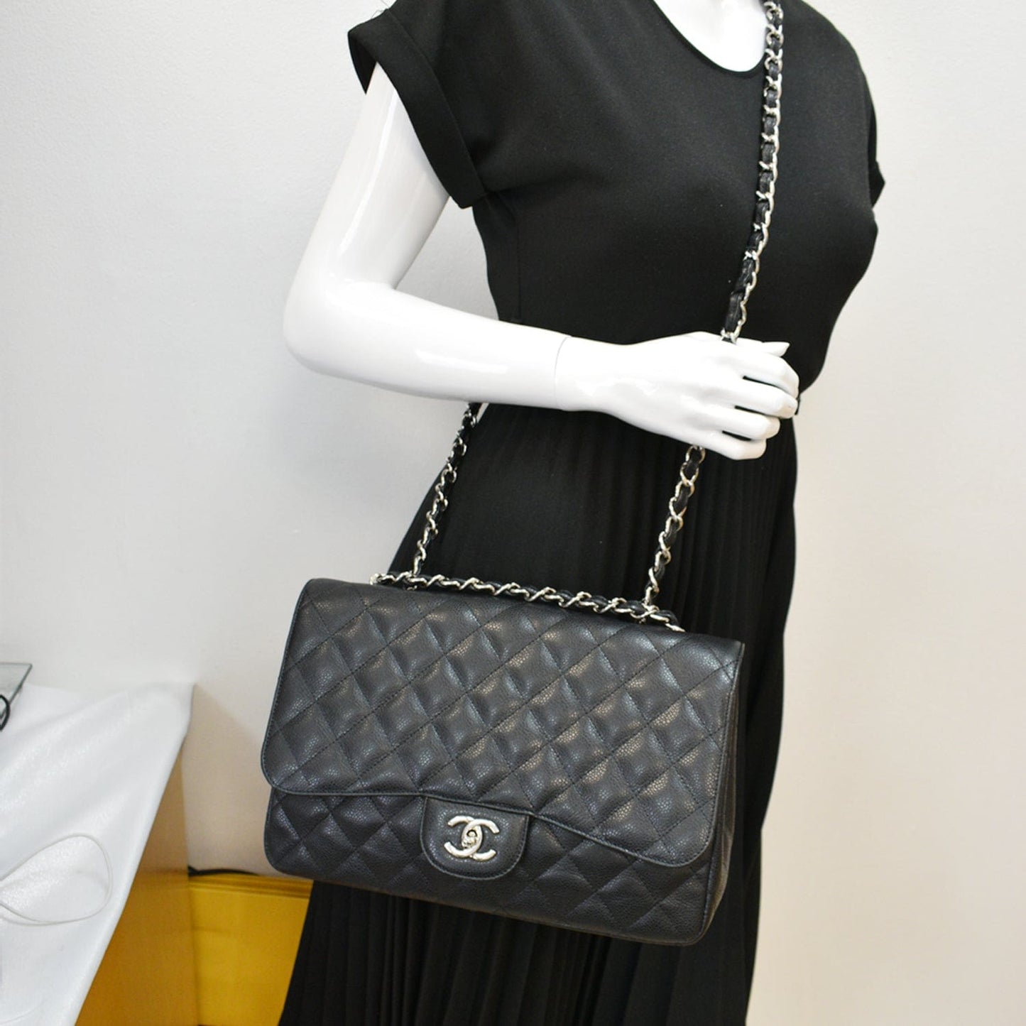 Chanel Jumbo Classic Single Caviar Shoulder Bag Leather Black