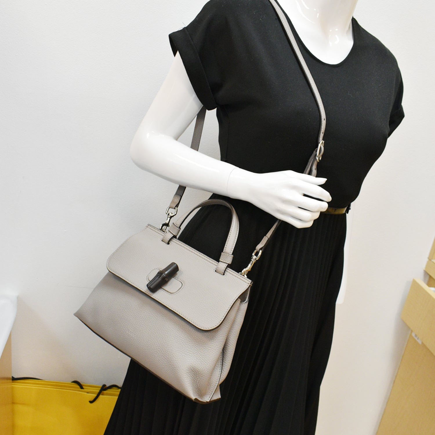 Gucci Bamboo Daily Shoulder Bag Grey Leather Small