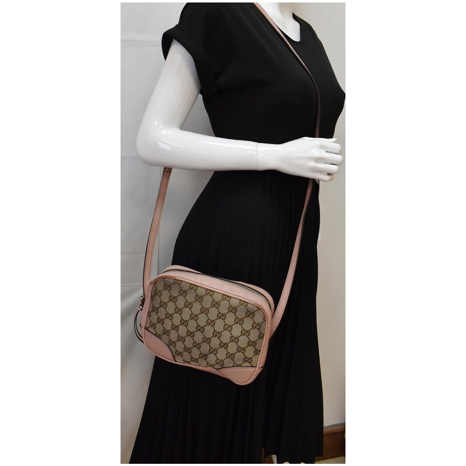 Gucci Bree Crossbody Bag Leather Canvas Pink 449413