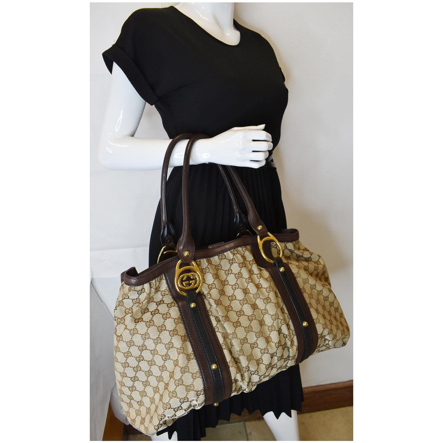 Gucci Interlocking Tote Bag Canvas Beige