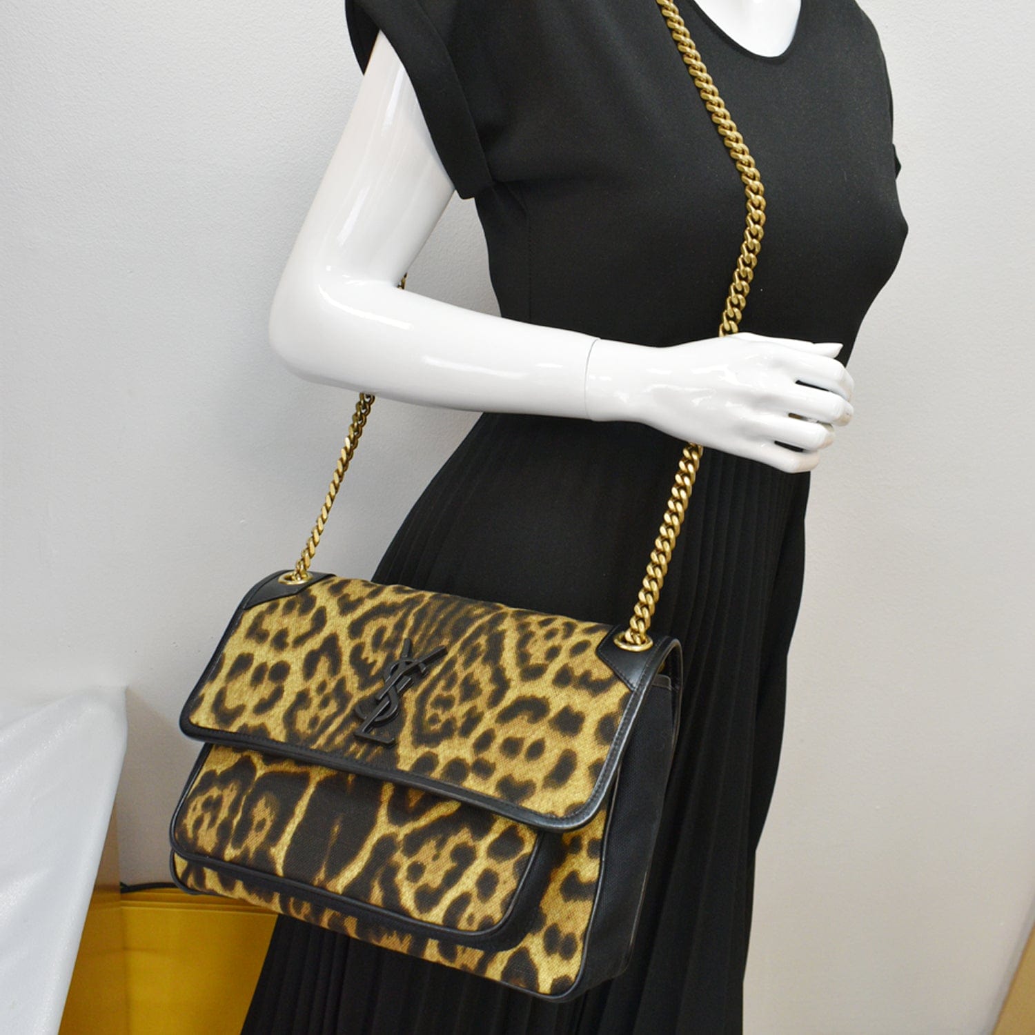 YSL Saint Laurent Saint Niki Leopard Print Shoulder Bag Multicolor Leather Medium