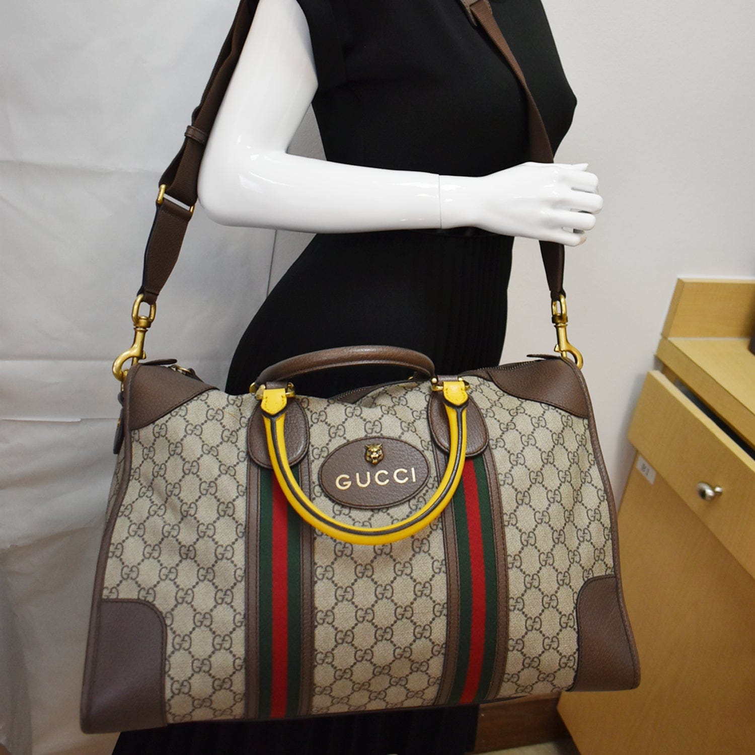 Gucci Neo Supreme Web Duffel Travel Bag Monogram Beige