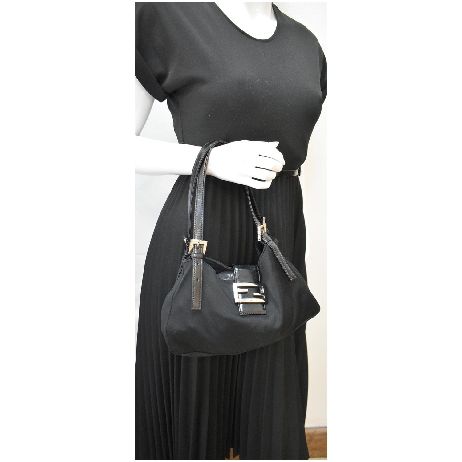 Fendi Mama Baguette Neoprene Shoulder Bag Canvas Black