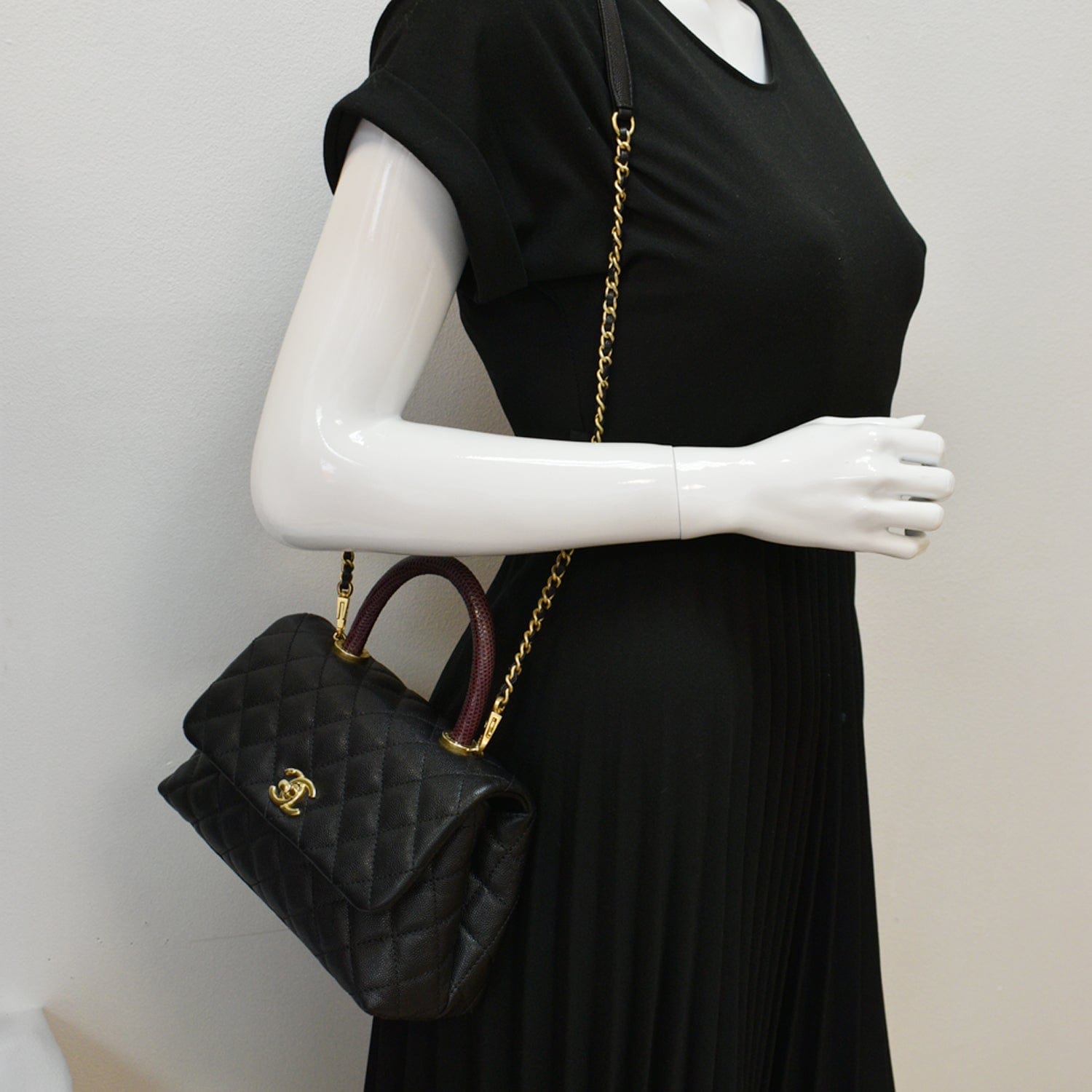 Chanel Coco Top Lizard Handle Caviar Shoulder Bag Leather Black