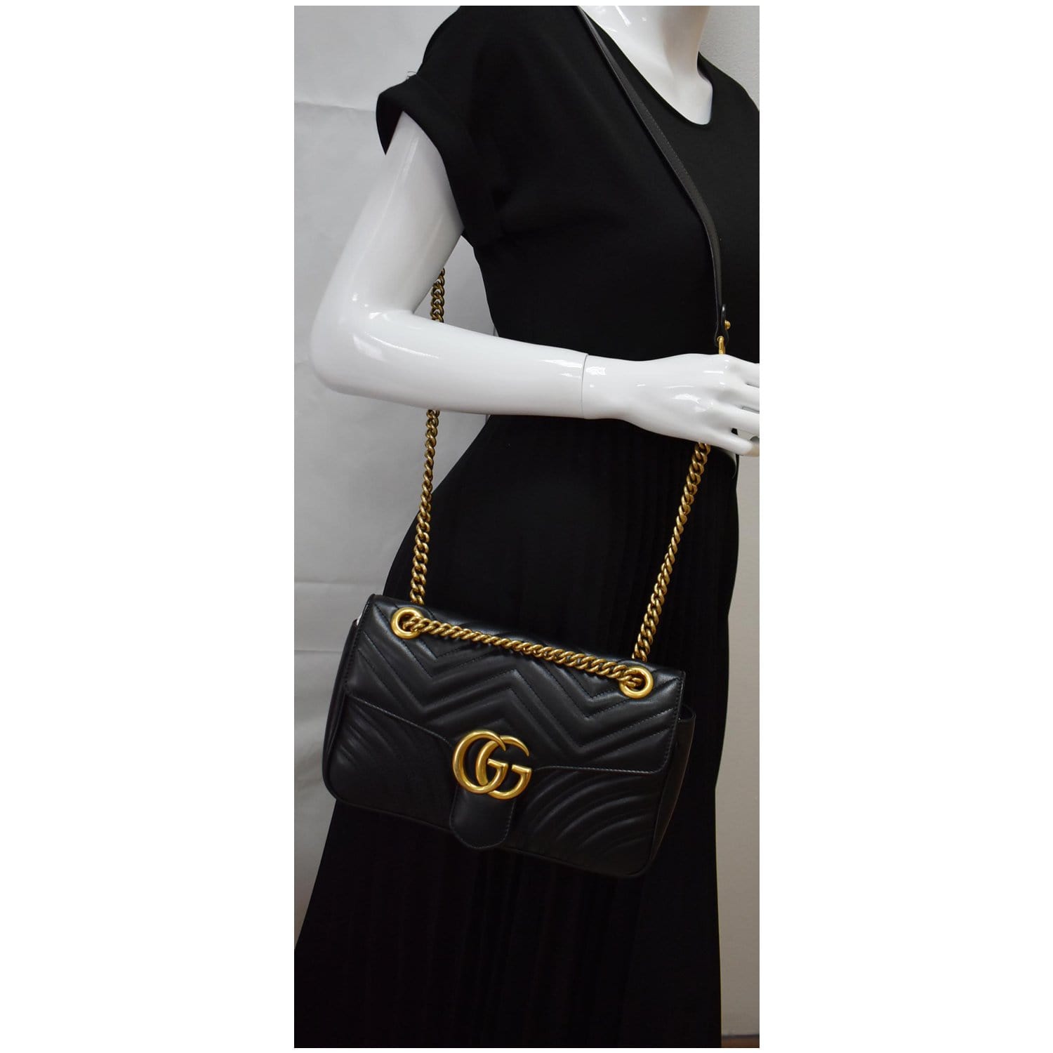 Gucci Marmont Small Crossbody Bag Leather Matelasse Black 443500