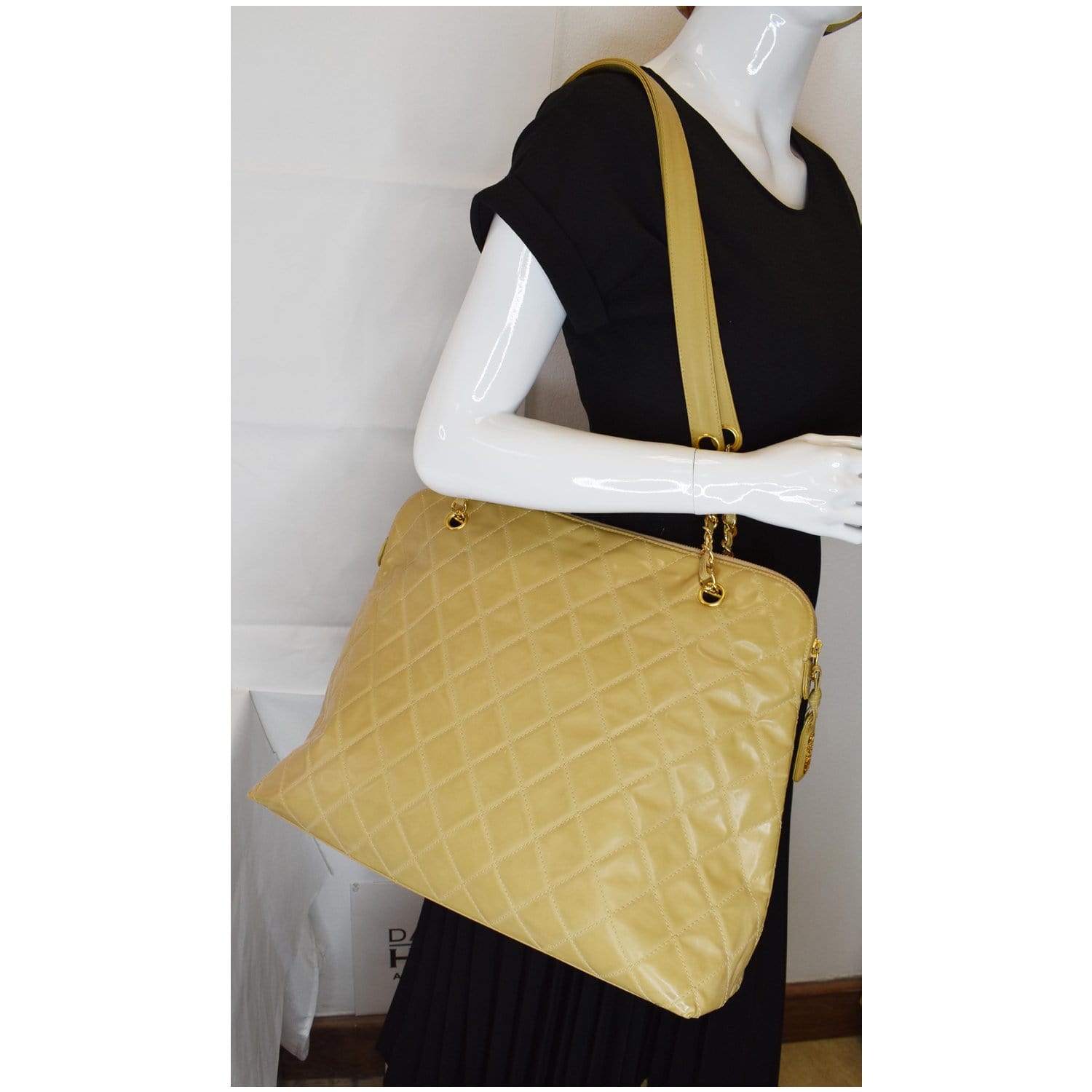 Chanel Patent Shoulder Bag Leather Tan
