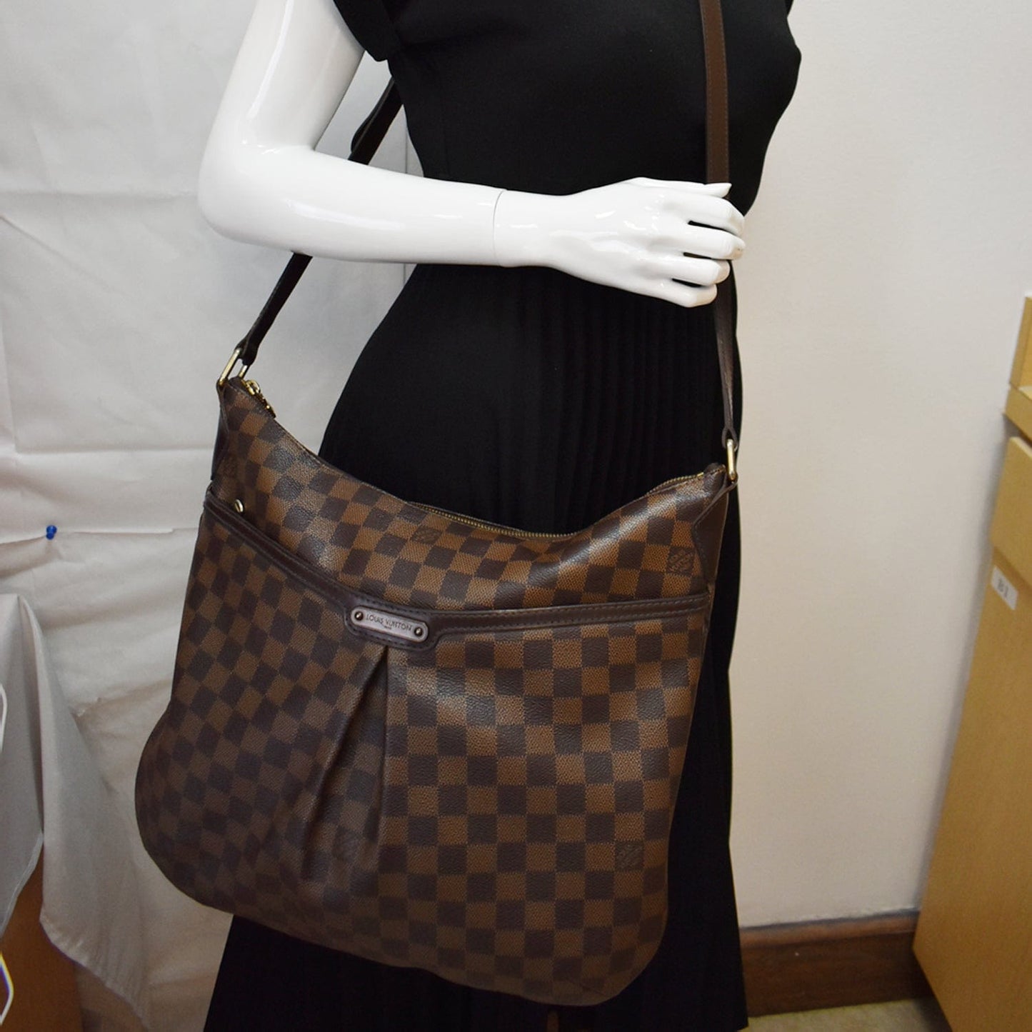 Louis Bloomsbury Gm Damier Ebene Shoulder Crossbody Brown Crossbody Bag