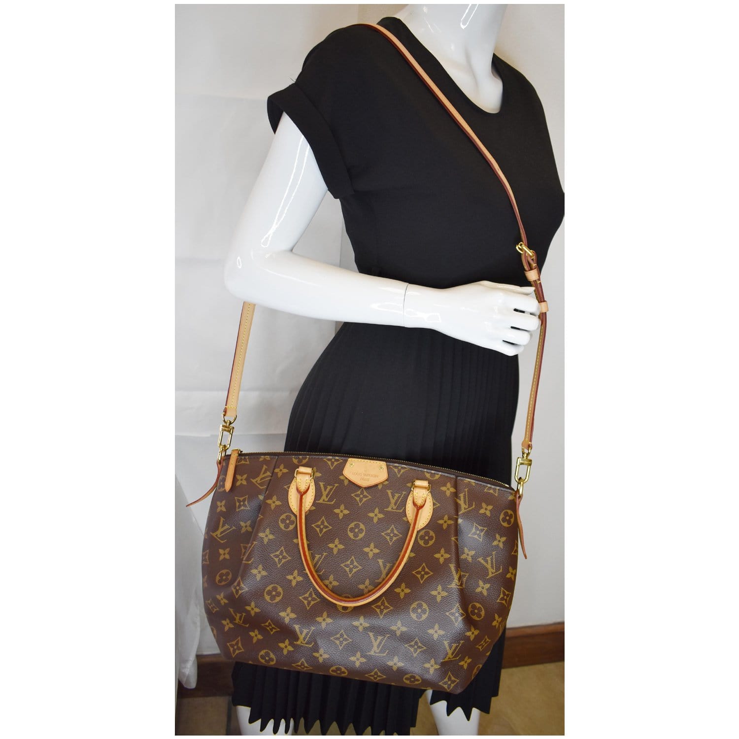 Louis Turenne Mm Way Shoulder Bag Canvas Monogram Brown 1
