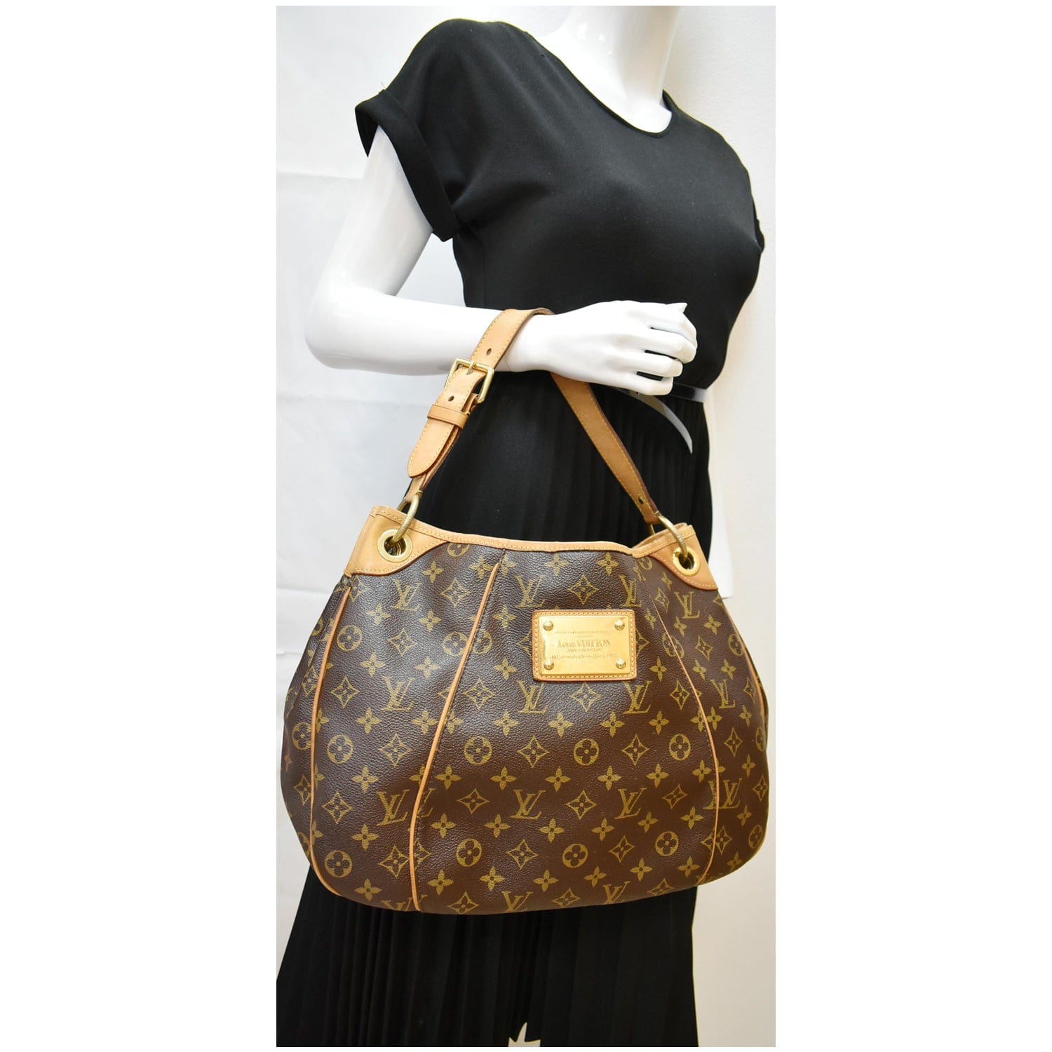 Louis Galliera Pm Shoulder Bag Canvas Monogram Brown 8