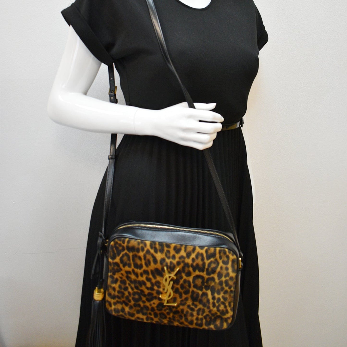 YSL Saint Laurent Saint Lou Camera Leopard Print Crossbody Bag Leather Black