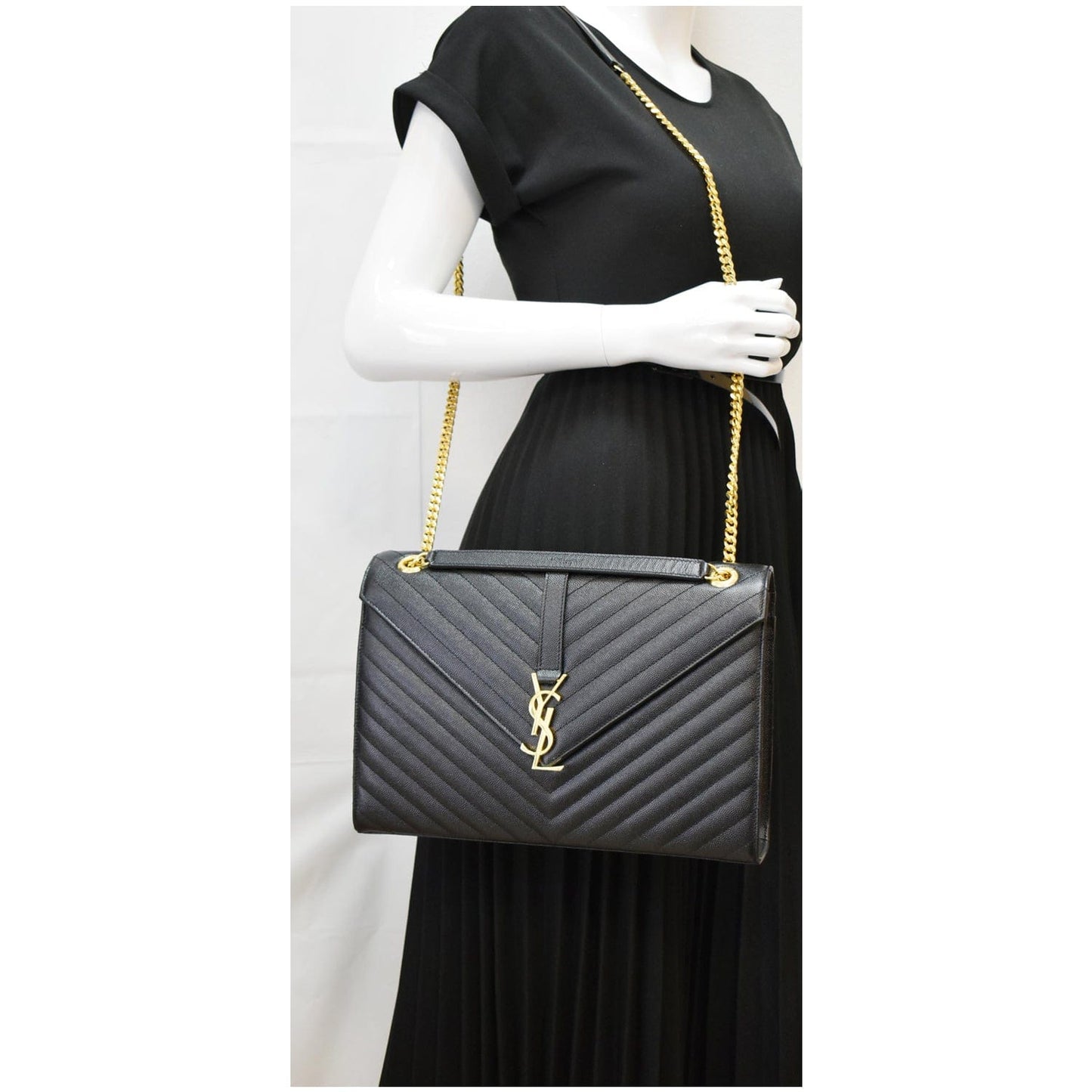 YSL Saint Laurent Saint Envelope Mix Grain De Poudre Chain Matelasse Black Shoulder Bag Bag Black
