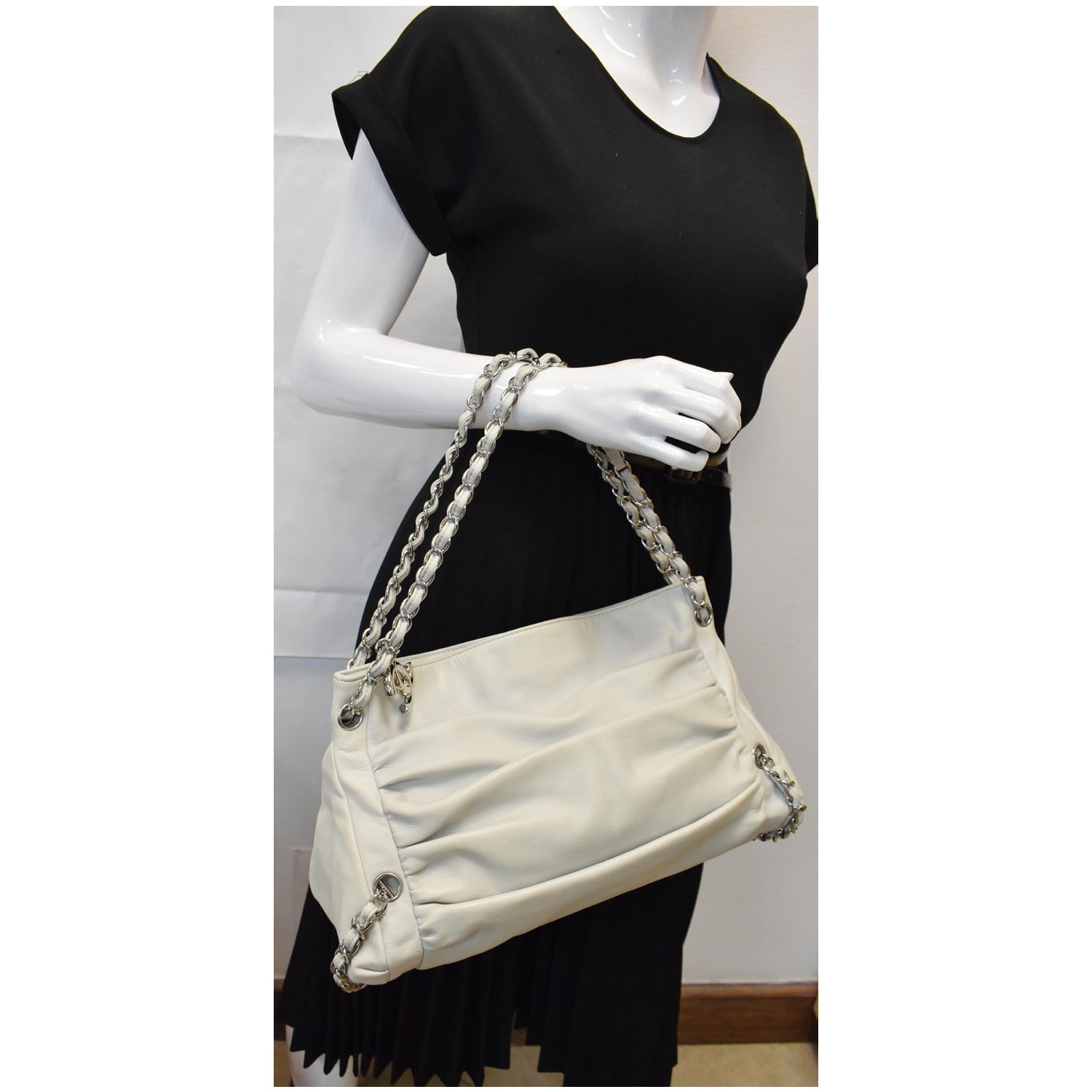 Chanel Sharpei Lambskin Tote Bag Leather White