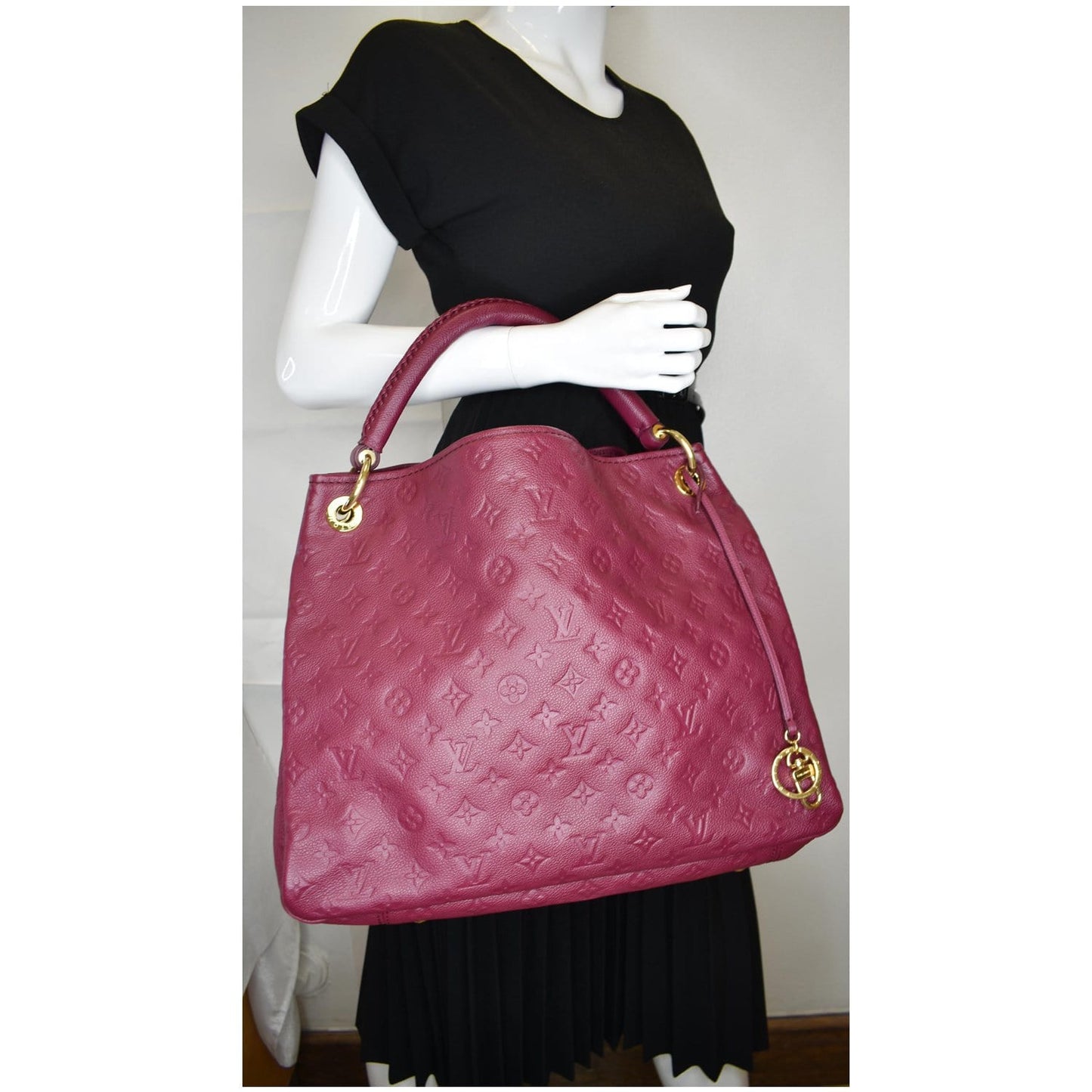 Louis Artsy Mm Empreinte Shoulder Bag Mulberry Leather Black Mulberry