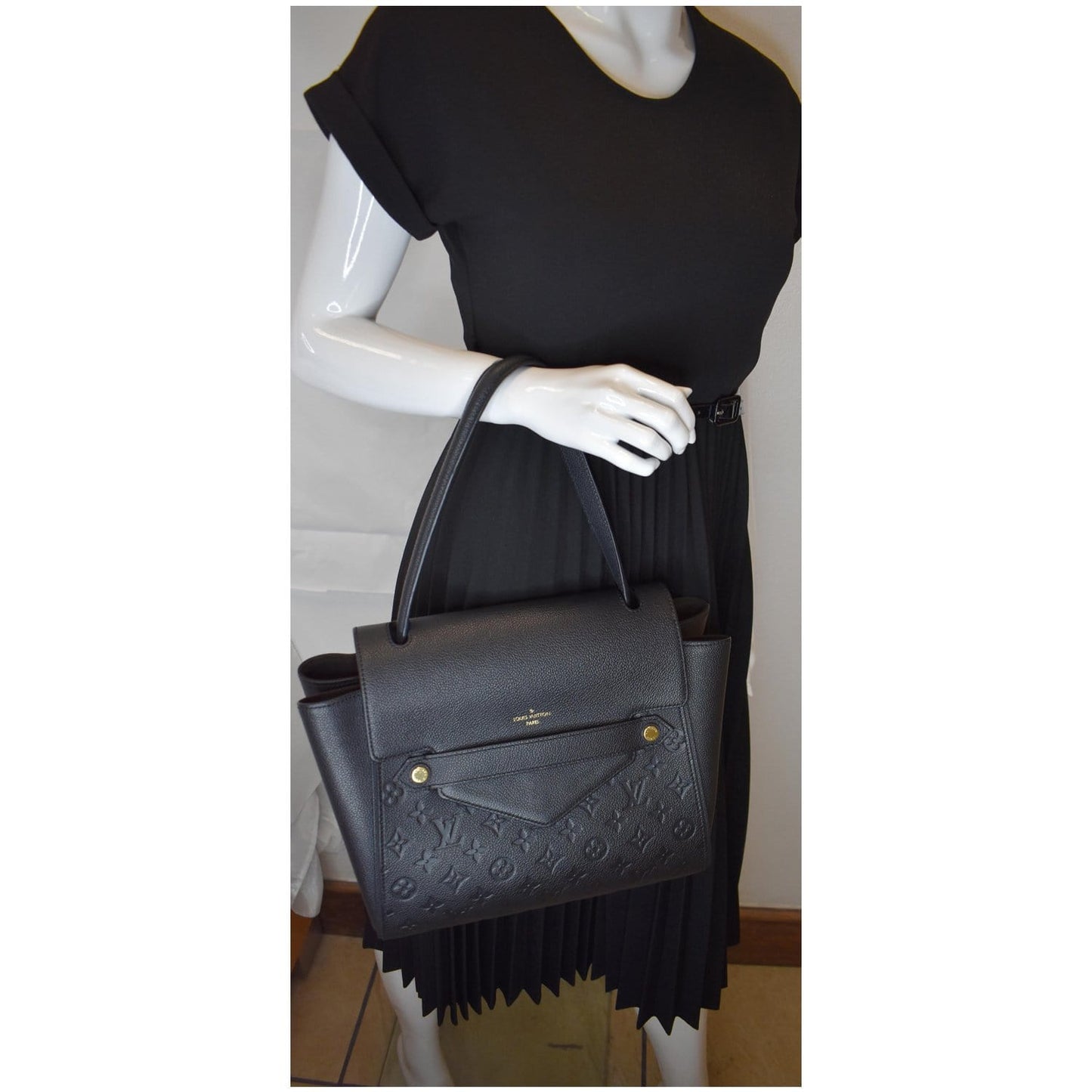 Louis Trocadero Empreinte Shoulder Bag Leather Monogram Bag Black