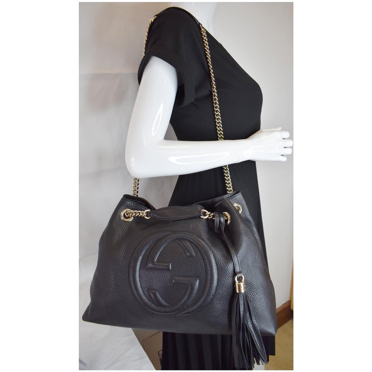 Gucci Soho Pebbled Shoulder Bag Leather Black Black 1