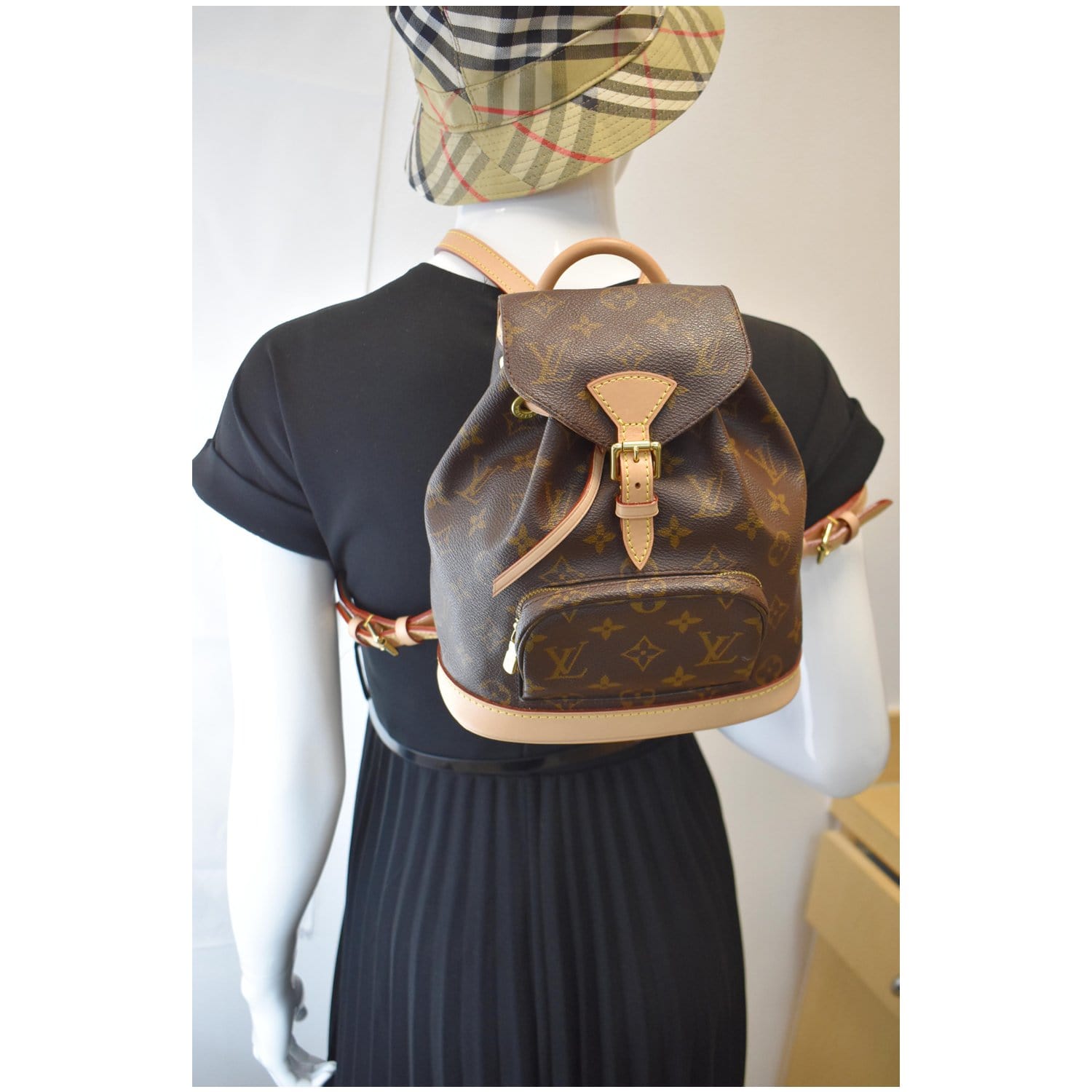 Louis Mini Montsouris Backpack Bag Canvas Monogram Brown 1