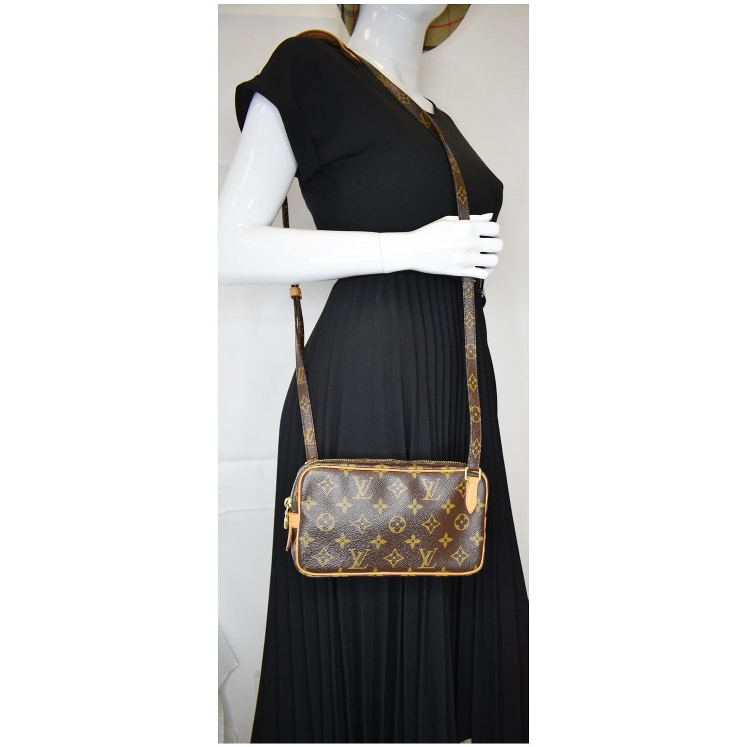 Louis Pochette Marly Bandouliere Crossbody Bag Canvas Monogram Bag Brown