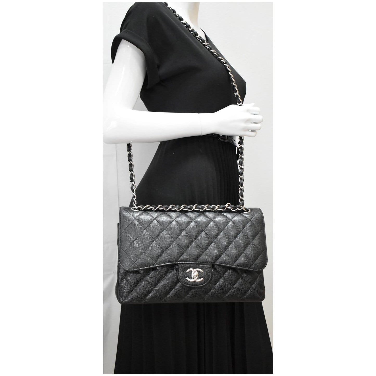 Chanel Jumbo Double Caviar Shoulder Bag Hot Deals Leather Black