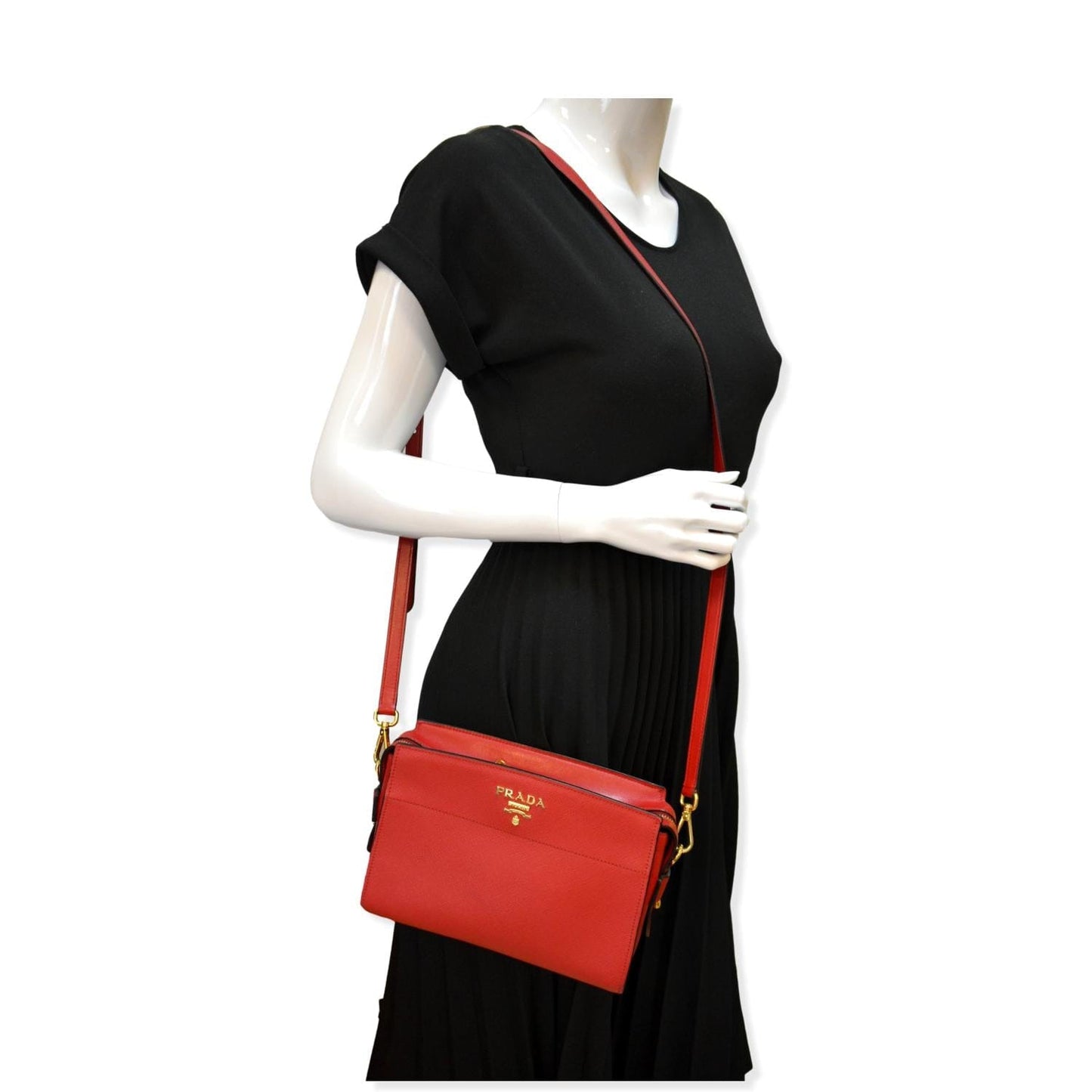 Saffiano City Calfskin Esplanade Crossbody Bag Red