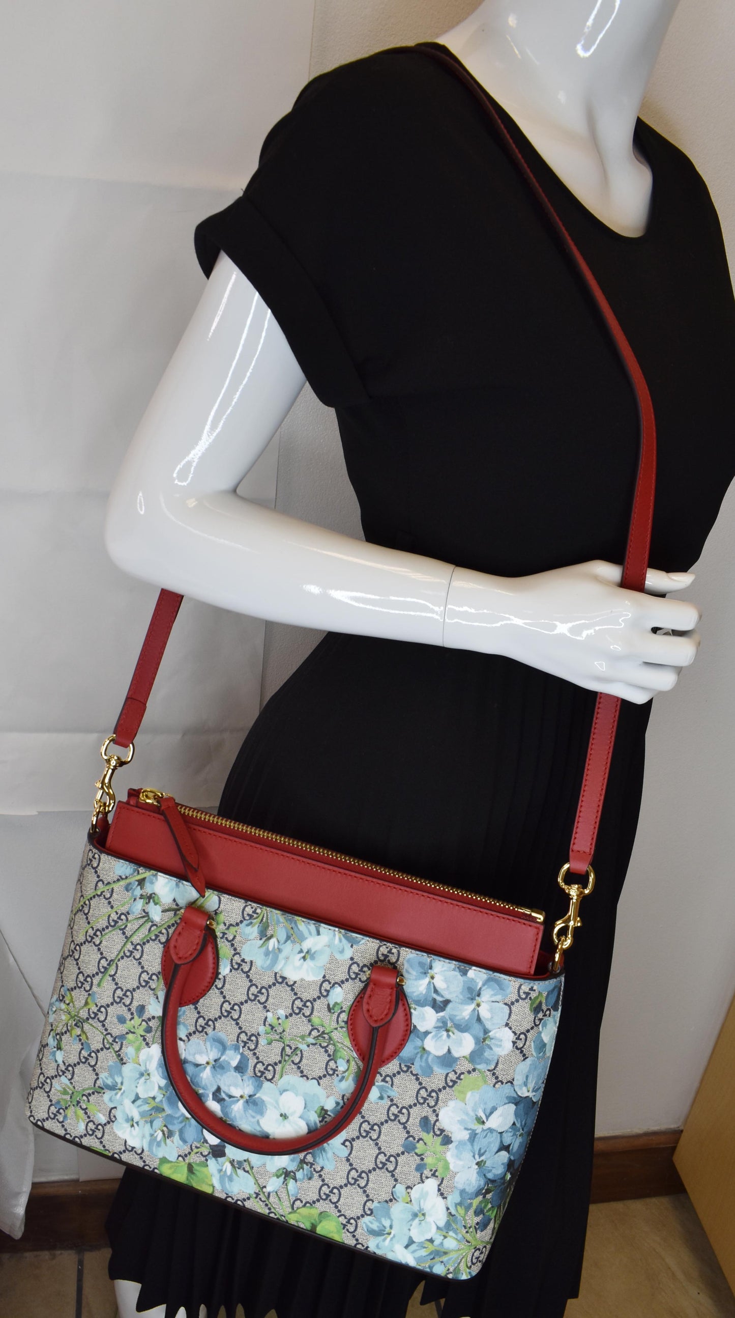 Gucci Blooms Floral Supreme Satchel Bag Leather Canvas Shoulder Bag