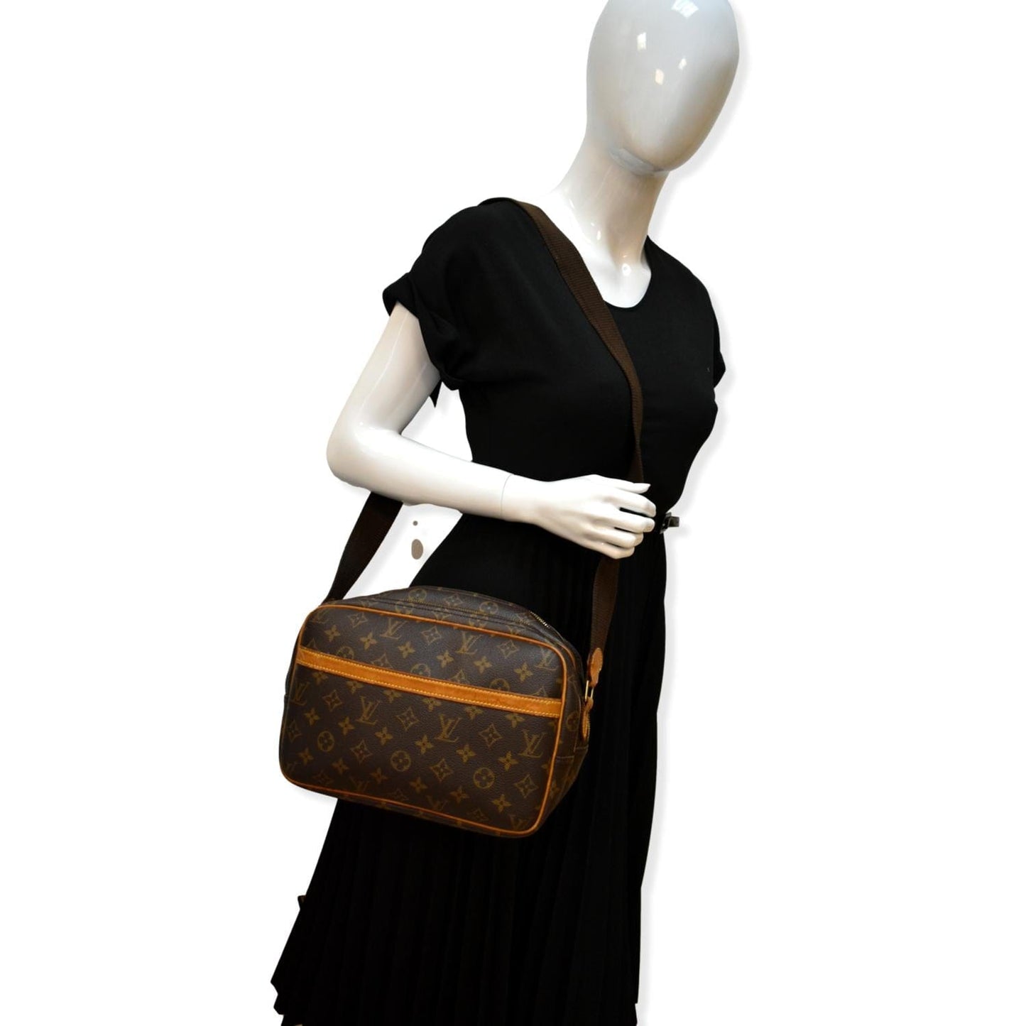 Louis Reporter Shoulder Bag Canvas Monogram