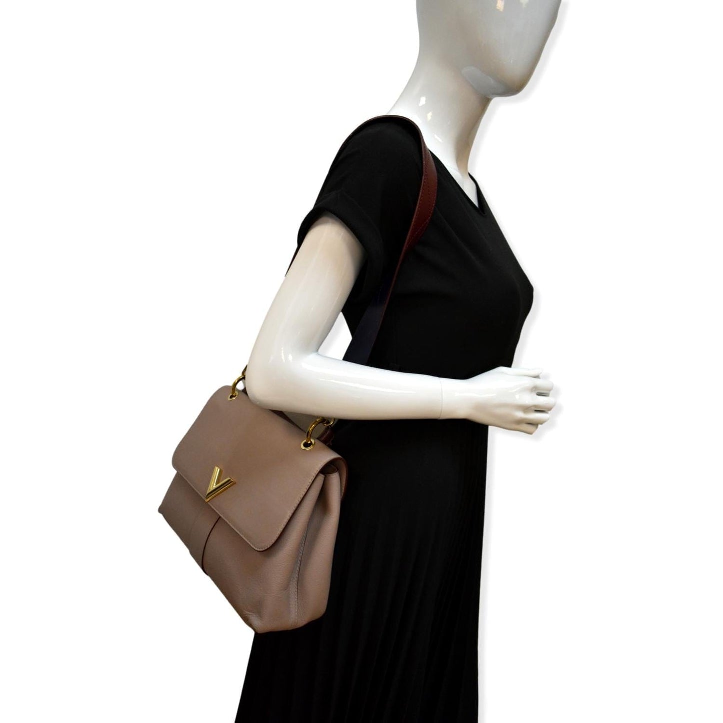 Louis Very One Handle Shoulder Bag Mauve Monogram