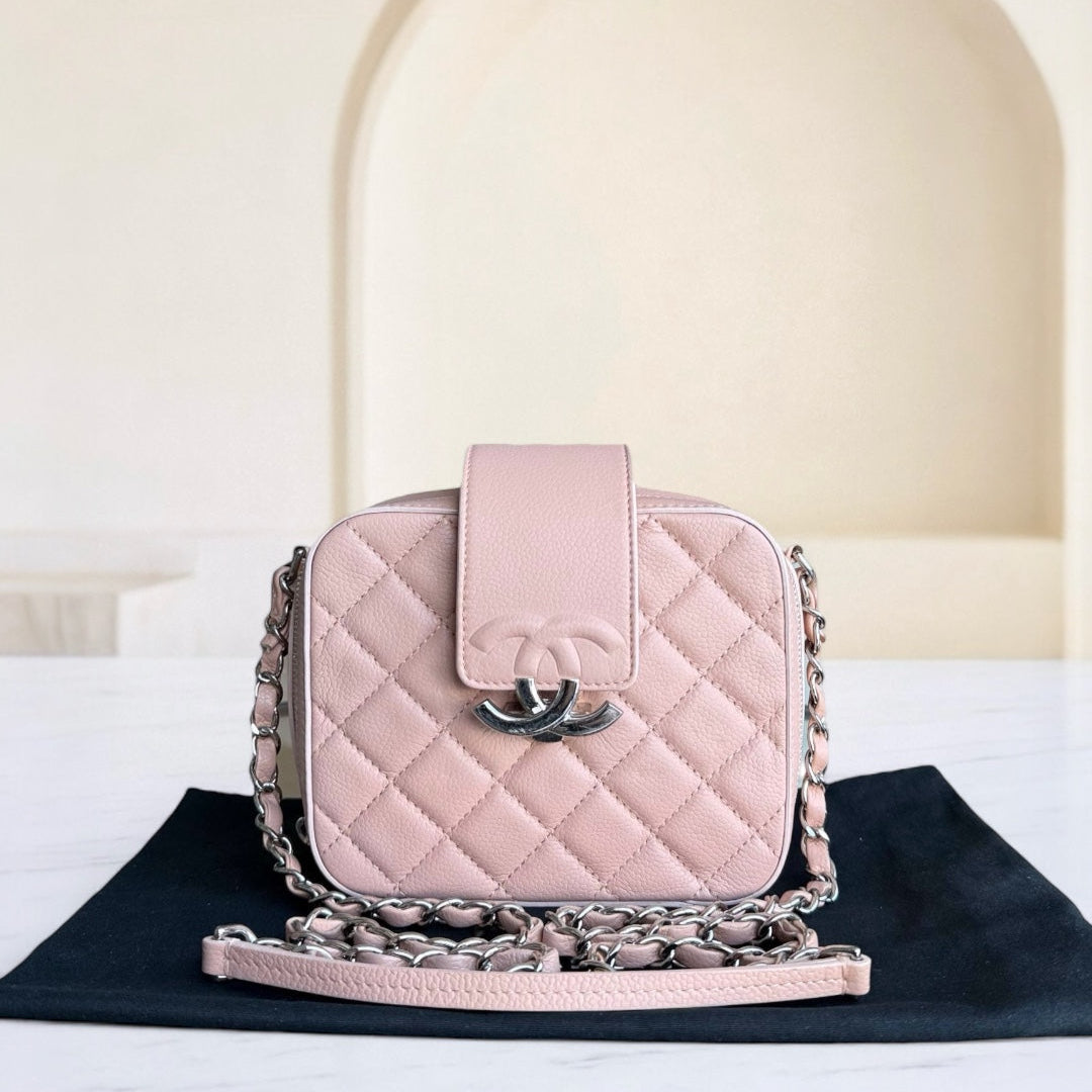 Chanel CC Box Camera Bag - Caviar Grained Quilted Pink Handbag