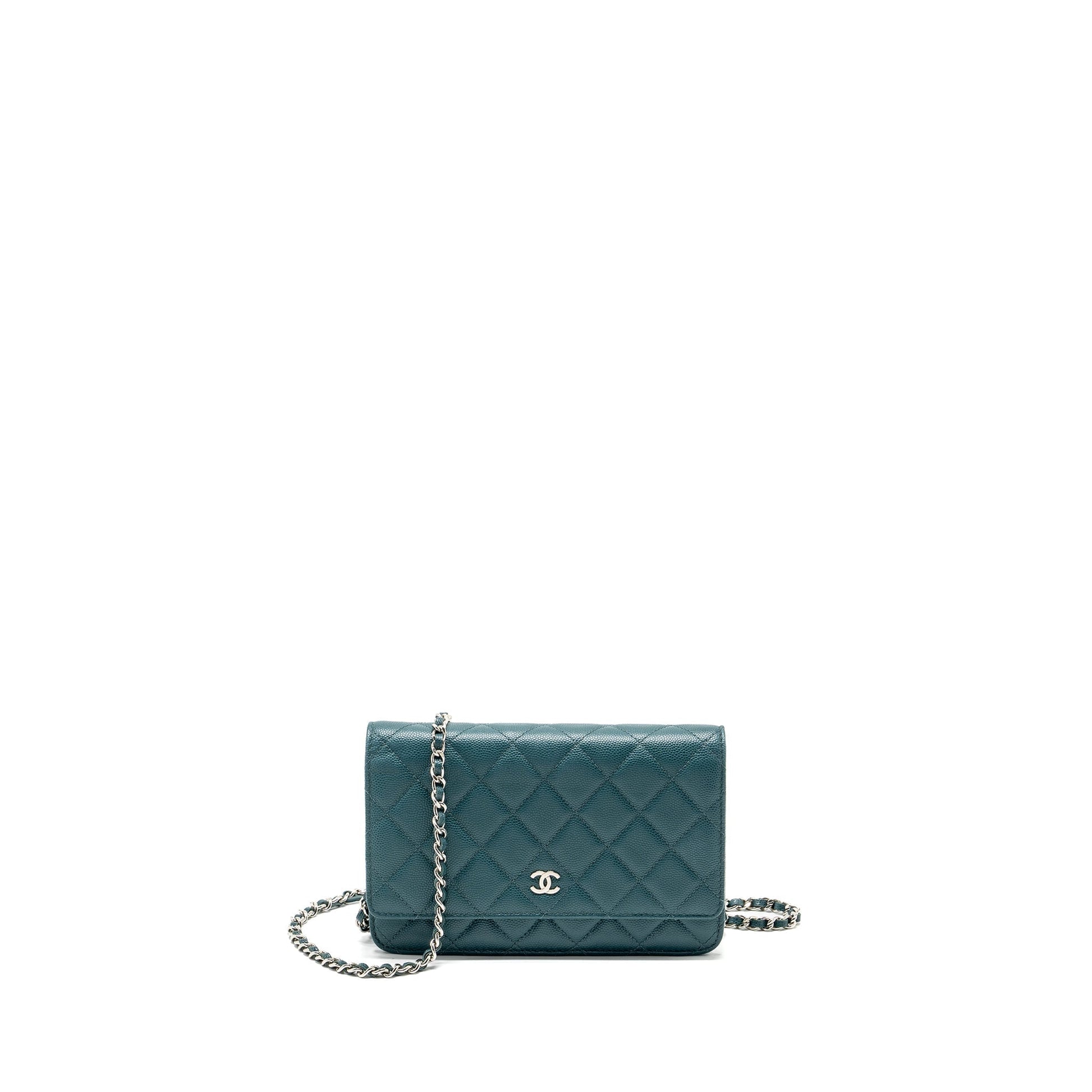 Chanel Classic on Caviar Dark SHW Green Wallet Case