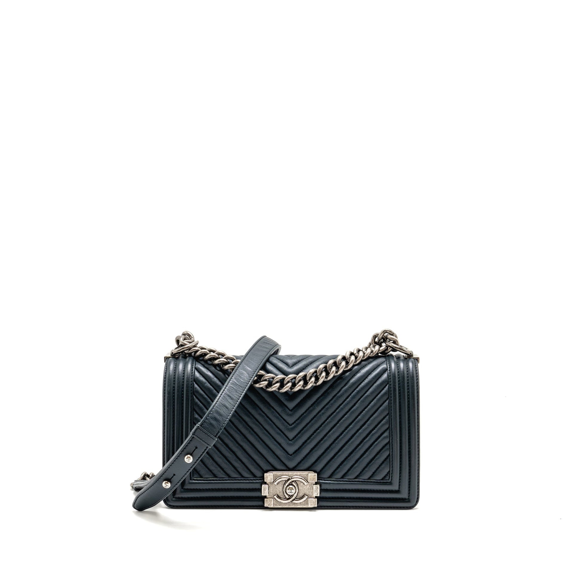 Chanel Boy Chevron Lambskin Dark SHW Blue Handbag