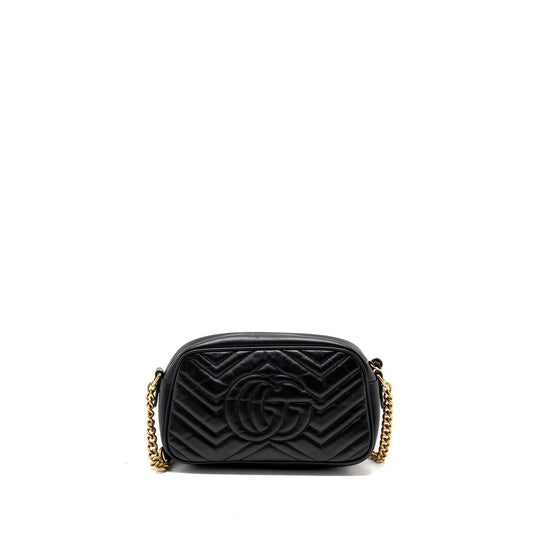 Gucci Marmont Mateless Shoulder Bag Calfskin Black