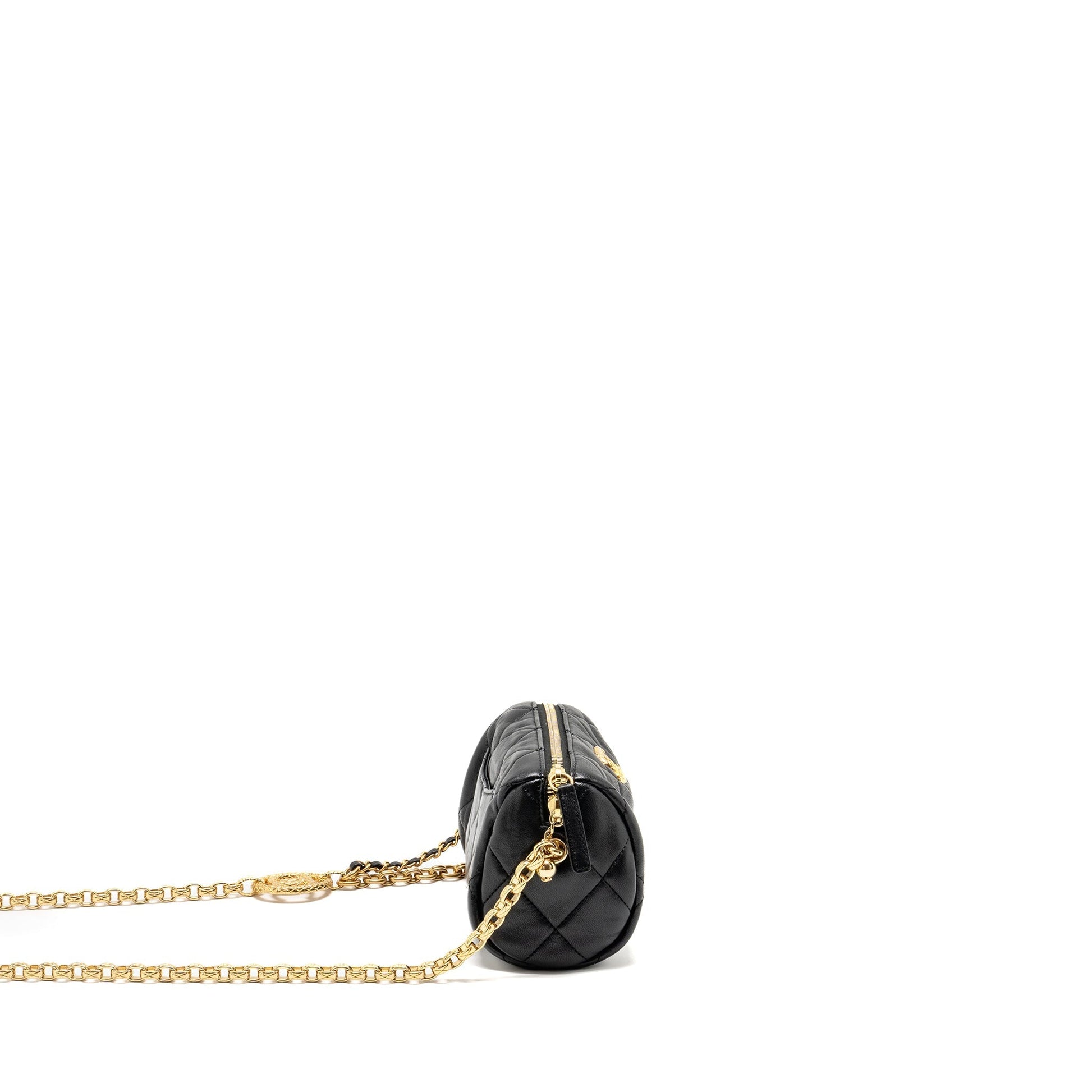 Chanel 22a Detail Bowling Lambskin GHW microchip Black Handbag