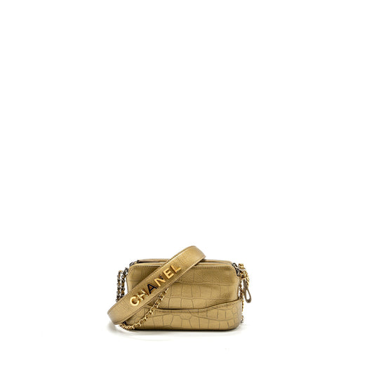 Chanel Gabrielle Double Zip On Crocodile-Embossed Calfskin Multicolour Gold Clutch Bag