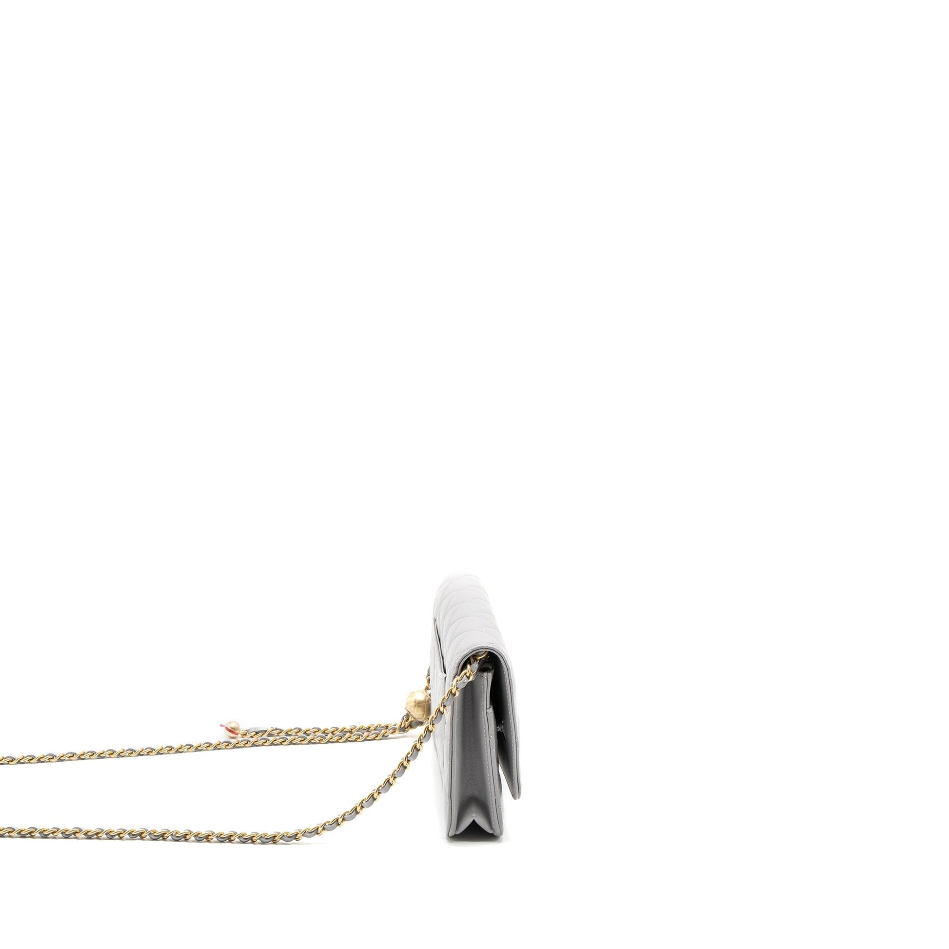 Chanel Pearl Crush on Lambskin Light Brushed Grey Wallet Case