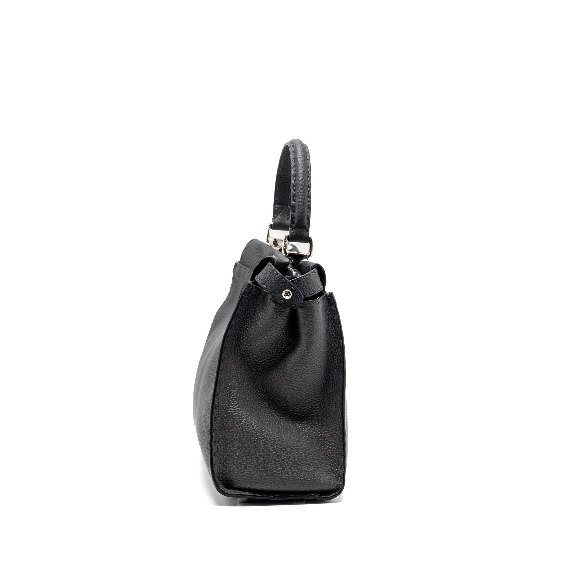 Fendi Peekaboo Purse Selleria Leather Black Medium Travel Bag Selleria Leather Shw