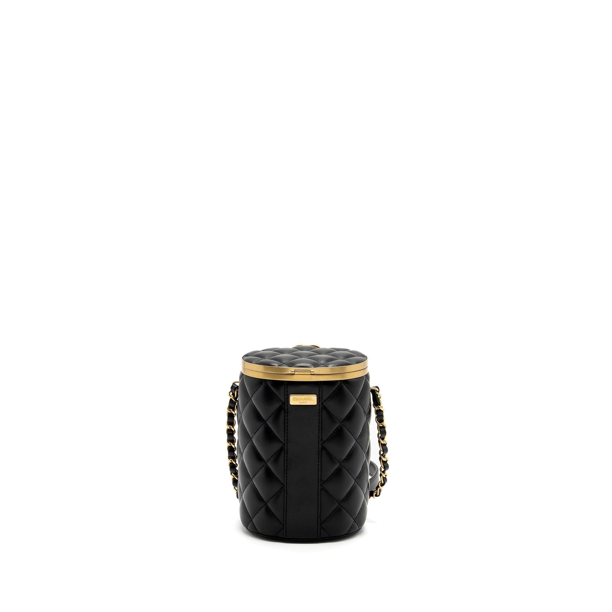 Chanel 21A Vanity Lambskin GHW Microchip Black Handbag