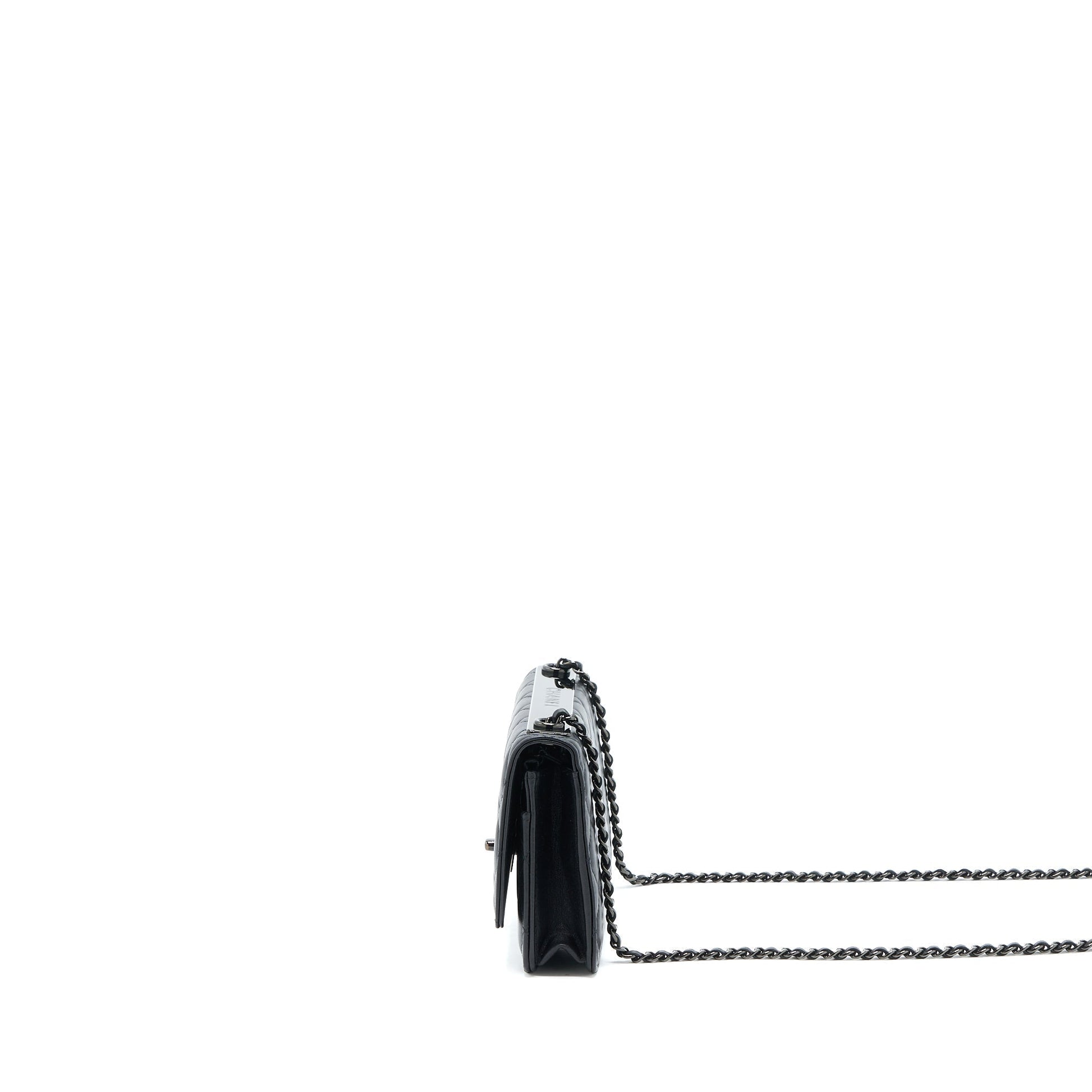 Chanel Trendy CC on Lambskin So Hardware Black Wallet Case