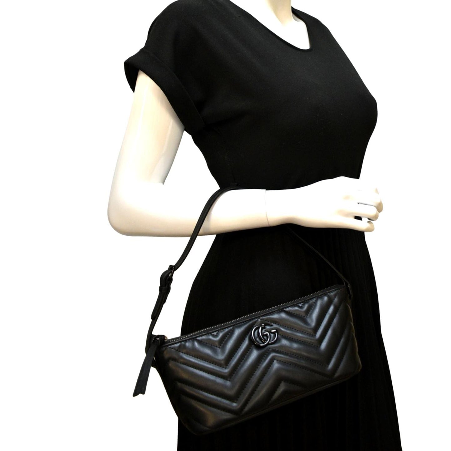 Gucci Marmont Chevron Shoulder Bag Leather Matelasse