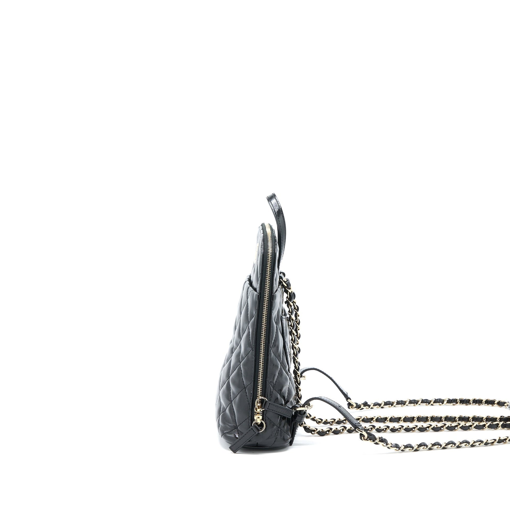 Chanel 22A Quilted Backpack Shiny Calfskin LGHW Black