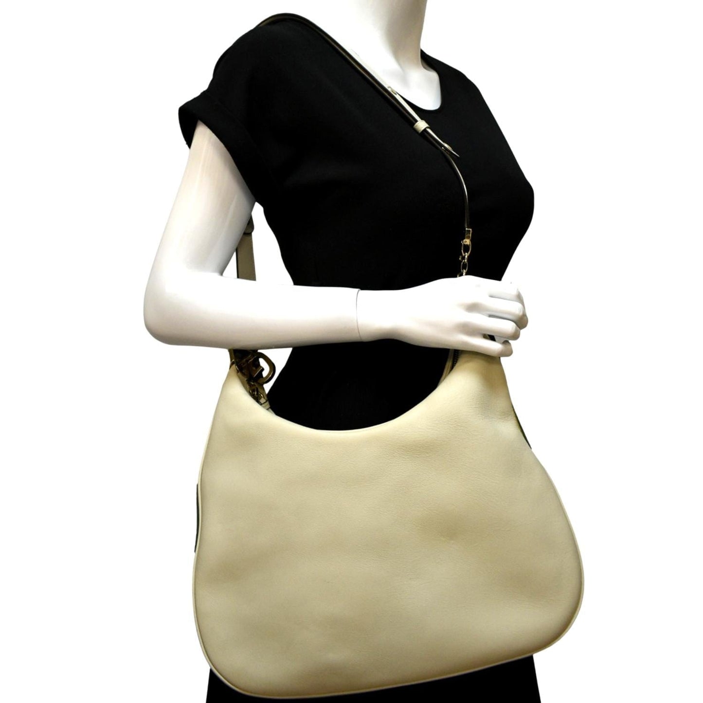 Gucci Attache Shoulder Bag Ivory Leather Large