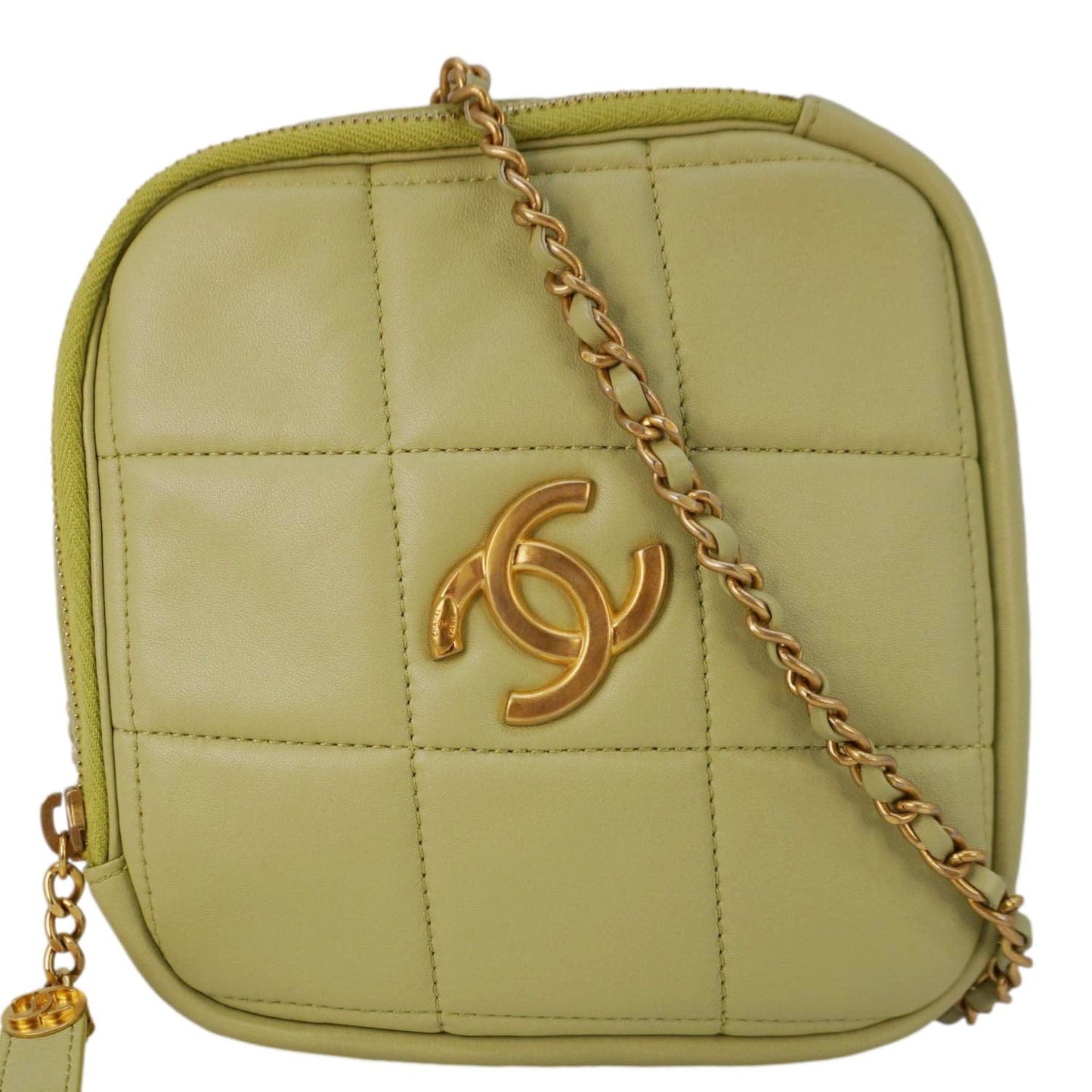 Chanel Diamond Quilted Coin Purse Leather Lambskin Green Wallet Case