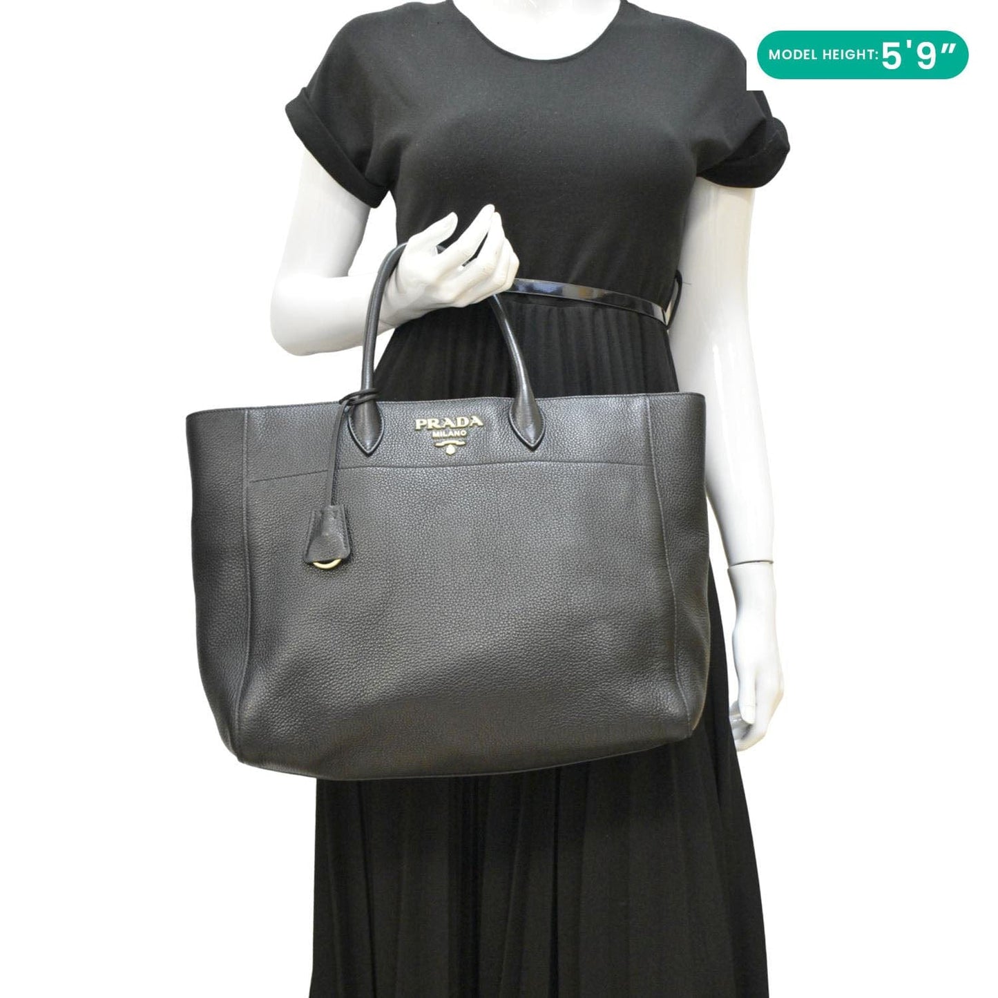 Vitello Daino Tote Bag Leather Black