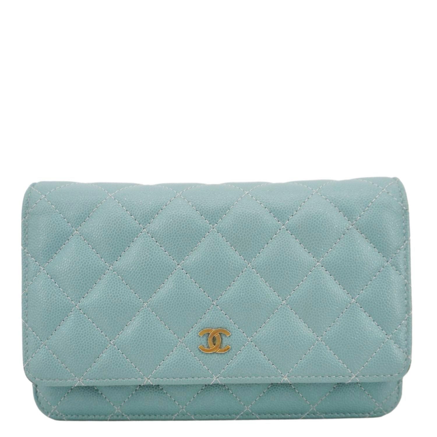 Chanel On Quilted Caviar Sea Leather Lambskin Green Wallet Case