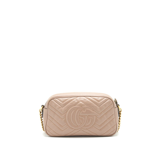 Gucci Marmont Shoulder Bag In Matelasse Beige