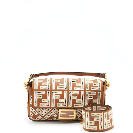 Fendi Baguette Calfskin And Handbag White Brown Shoulder Bag