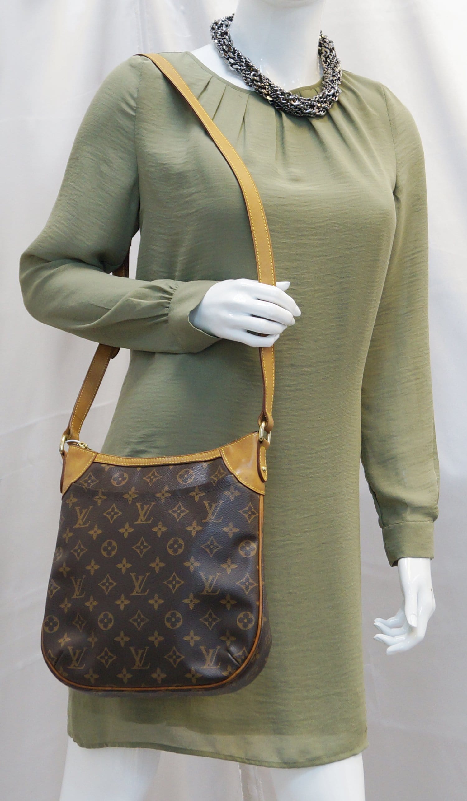 Louis Odeon Pm Shoulder Crossbody Bag Canvas Monogram
